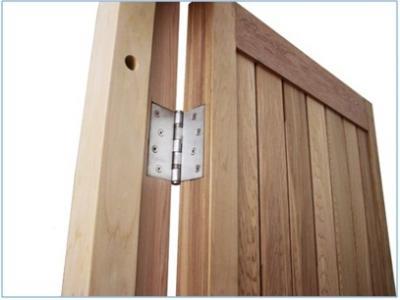 Hang sauna door a door fasteners